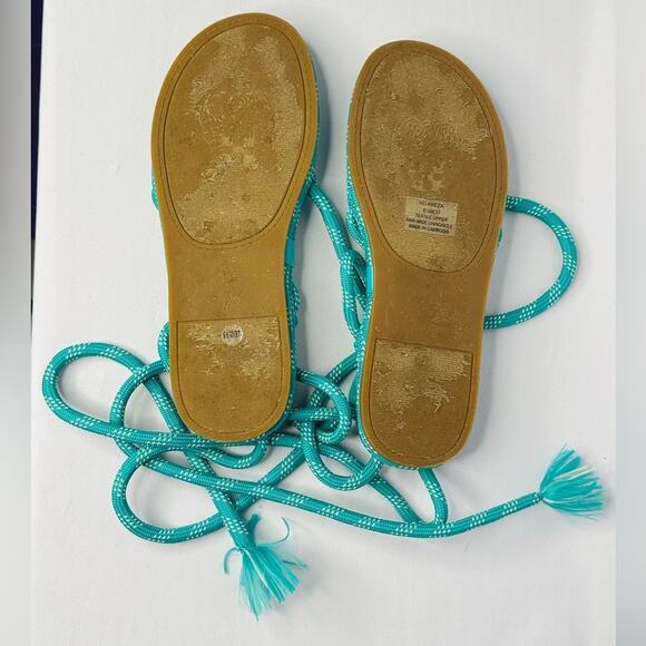 Vince Camuto Teal Sandals – Flat Strappy Minimalist Style (Size 37 / 6.5) - Picture 2 of 4